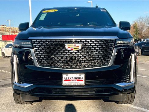 Used 2024 Cadillac Escalade ESV Premium Luxury image 3