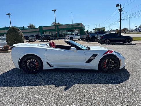 Used 2019 Chevrolet Corvette Grand Sport w/ Z07 Performance Package image 7