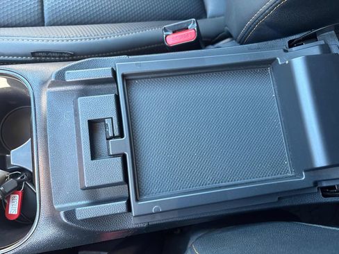 Used 2022 Subaru Outback Wilderness w/ Wilderness Package image 32