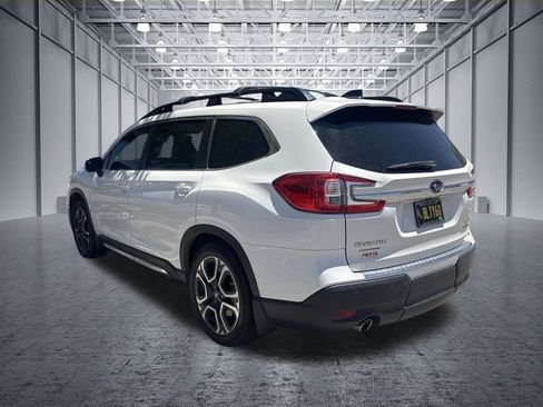 Used 2023 Subaru Ascent Limited w/ Technology Package AWD/4WD image 2