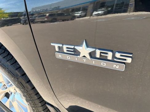 Used 2019 Chevrolet Silverado 1500 LTZ AWD/4WD image 10