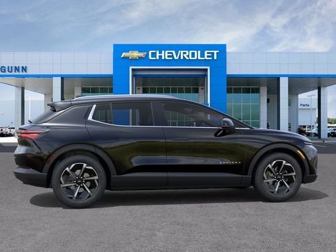 New 2026 Chevrolet Equinox EV LT image 5