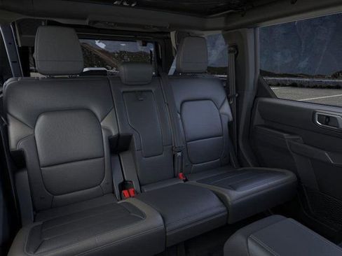 New 2025 Ford Bronco Outer Banks image 11
