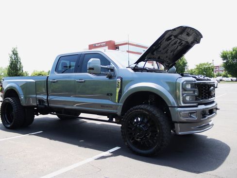 Used 2023 Ford F450 Lariat w/ Lariat Ultimate Package AWD/4WD image 28