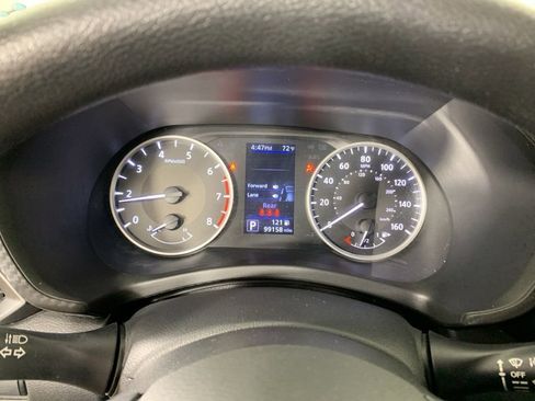 Used 2021 Nissan Sentra S FWD image 19