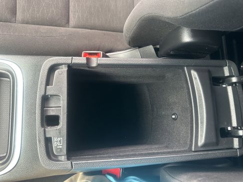 Used 2019 Dodge Durango AWD w/ Trailer Tow Group IV image 32