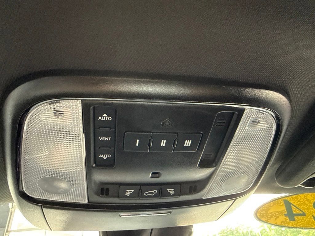 Used 2024 Dodge Durango GT AWD/4WD image 22
