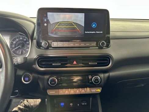 Certified 2023 Hyundai Kona SEL w/ Convenience Package image 22