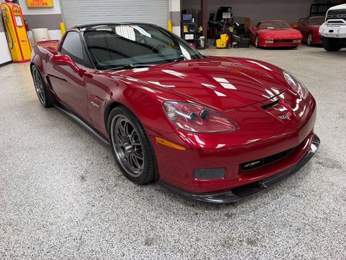 Used 2011 Chevrolet Corvette Z06 RWD image 11