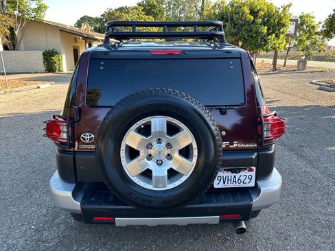Used 2007 Toyota FJ Cruiser 4WD image 18