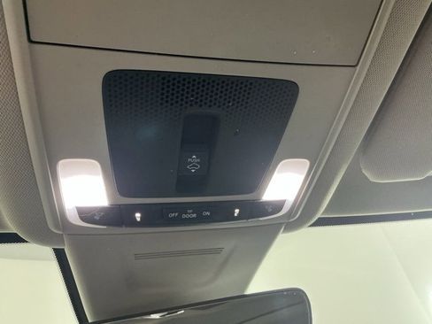 Certified 2023 Honda CR-V EX-L image 32