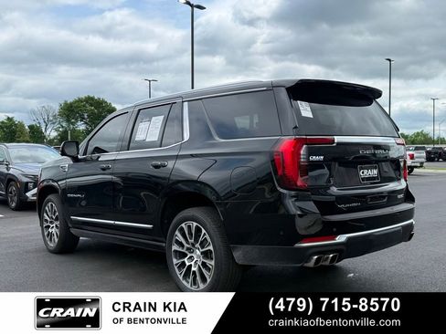Used 2026 GMC Yukon Denali w/ Sun & Power Step Package AWD/4WD image 5