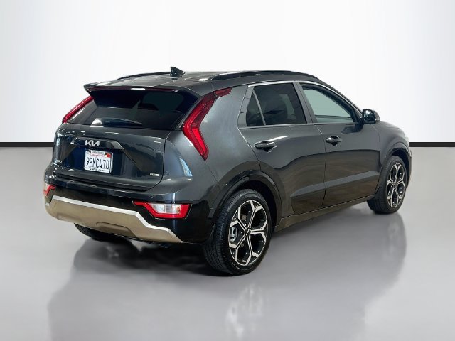 Used 2024 Kia Niro EX Touring FWD image 7
