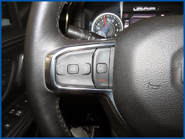 Used 2024 RAM 1500 Laramie AWD/4WD image 18