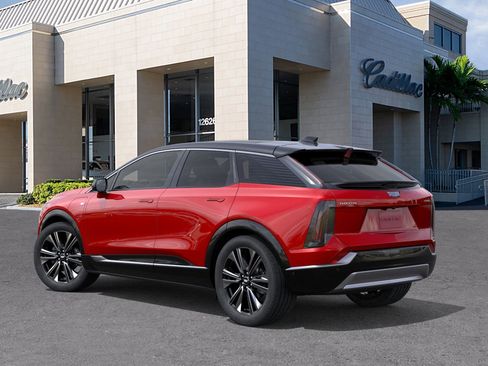 New 2026 Cadillac Optiq Luxury 2 image 3