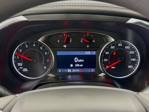 Used 2025 Chevrolet Blazer LT AWD/4WD image 12