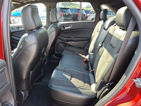 Used 2020 Ford Edge ST w/ Cold Weather Package AWD/4WD image 10