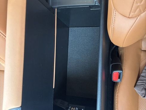 Used 2019 Lexus UX 200 w/ Accessory Package 2 image 40