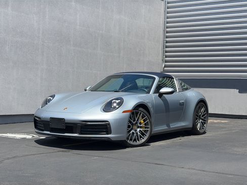 Used 2021 Porsche 911 Targa 4S w/ Sport Package AWD/4WD image 1