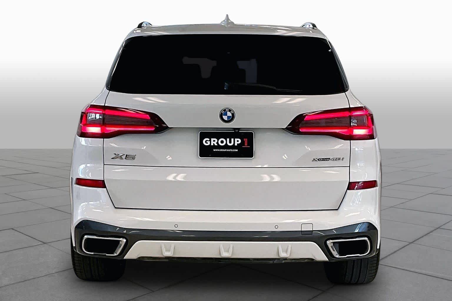 Used 2020 BMW X5 xDrive40i w/ M Sport Package AWD/4WD image 4