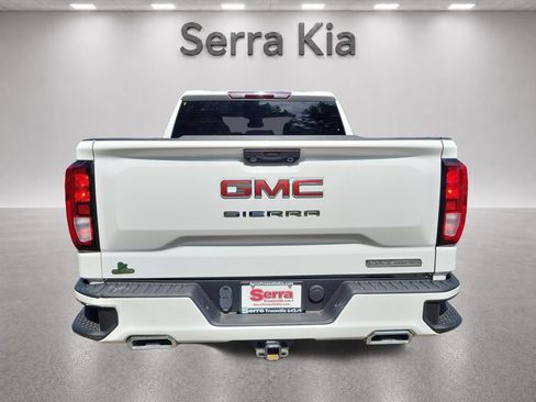 Used 2023 GMC Sierra 1500 Elevation w/ X31 Off-Road Package AWD/4WD image 4