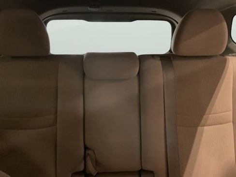 Used 2015 Nissan Rogue SV w/ SV Premium Package FWD image 14