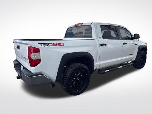 Used 2015 Toyota Tundra SR5 w/ TRD Off Road Package AWD/4WD image 5
