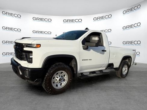 Used 2024 Chevrolet Silverado 2500 W/T w/ WT Convenience Package AWD/4WD image 3