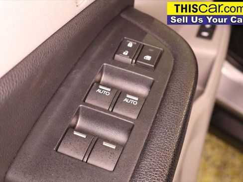 Used 2017 Honda Pilot Touring image 37