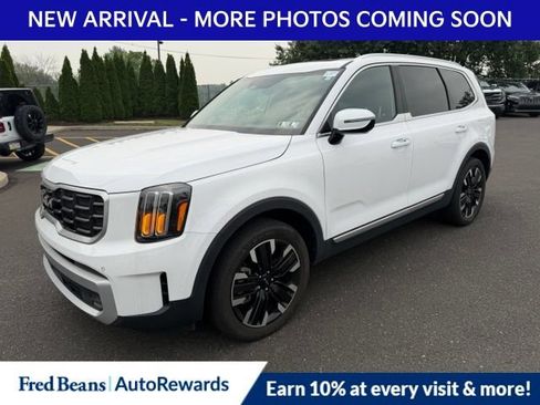 Used 2024 Kia Telluride SX w/ Towing Package AWD/4WD image 3