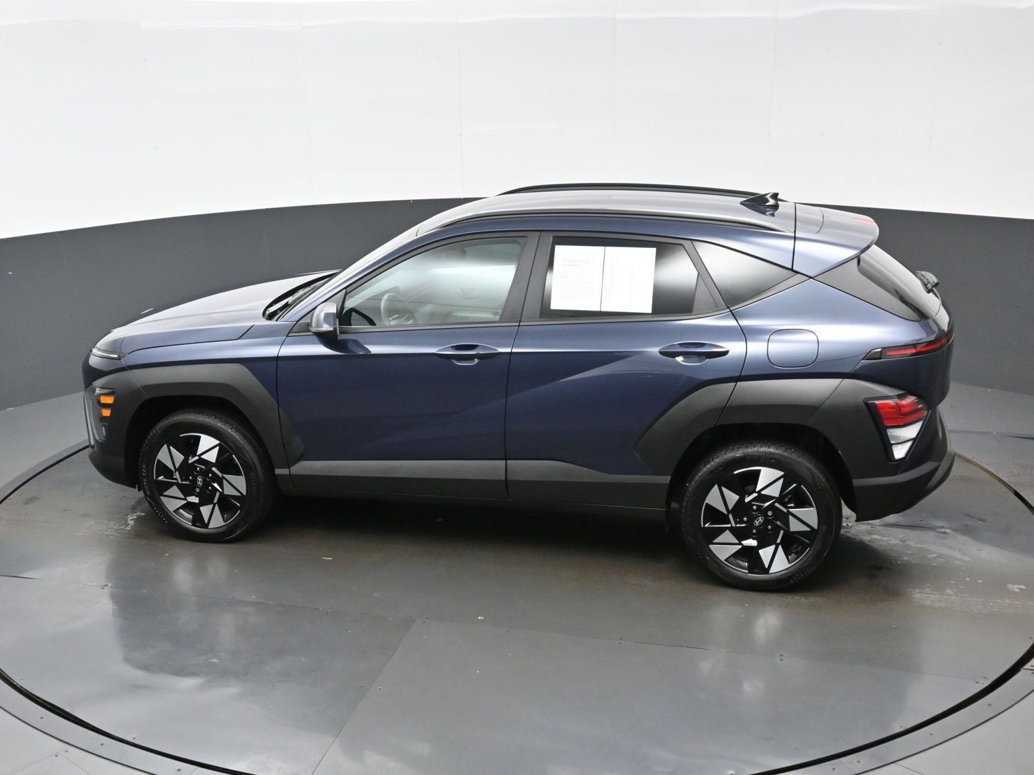 Certified 2025 Hyundai Kona SEL AWD/4WD image 34