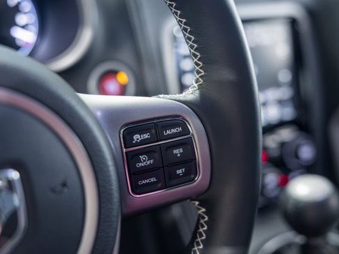 Used 2013 SRT Viper GTS w/ GTS Laguna Interior Pkg image 45