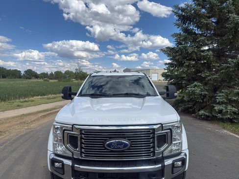 Used 2021 Ford F450 XLT w/ XLT Value Package AWD/4WD image 7