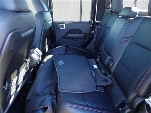 New 2026 Jeep Gladiator Rubicon image 8