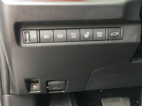 Used 2024 Toyota RAV4 Limited w/ Advanced Technology Package AWD/4WD image 17