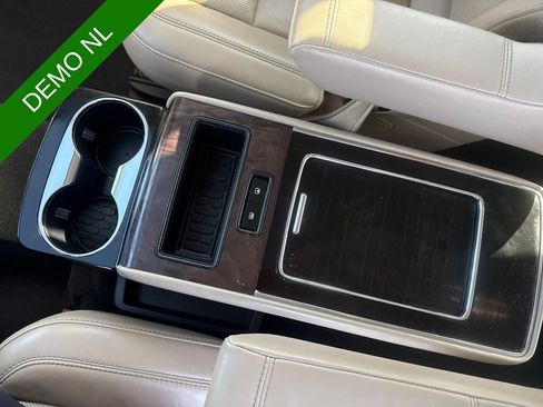 Used 2023 Lincoln Aviator Grand Touring w/ Equipment Group 301A AWD/4WD image 17