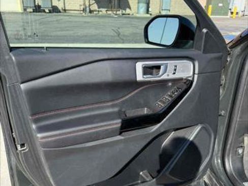 Certified 2023 Ford Explorer ST-Line w/ Class IV Trailer Tow Package image 12