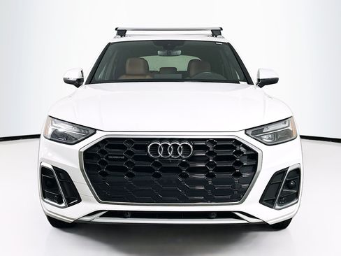 Used 2024 Audi Q5 2.0T Premium Plus AWD/4WD image 2