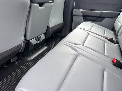 New 2026 Ford F250 XL w/ XL Off-Road Package image 12