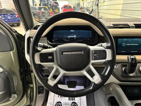 Used 2022 Land Rover Defender 110 S AWD/4WD image 13