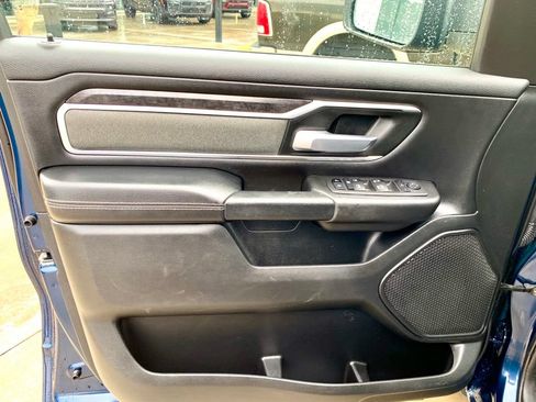 Used 2022 RAM 1500 Big Horn AWD/4WD image 11