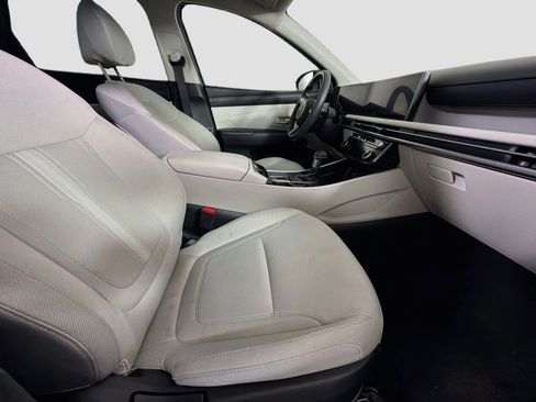 Used 2025 Hyundai Tucson SEL FWD image 30