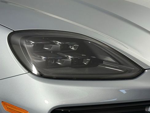 New 2026 Porsche Cayenne Coupe image 15