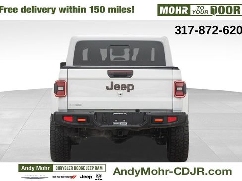 Used 2025 Jeep Gladiator Mojave w/ Convenience Group image 6