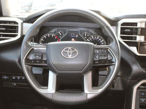 Used 2022 Toyota Tundra SR5 image 26