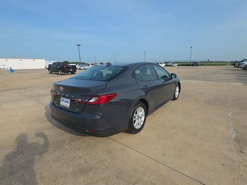 Used 2025 Toyota Camry LE FWD image 6