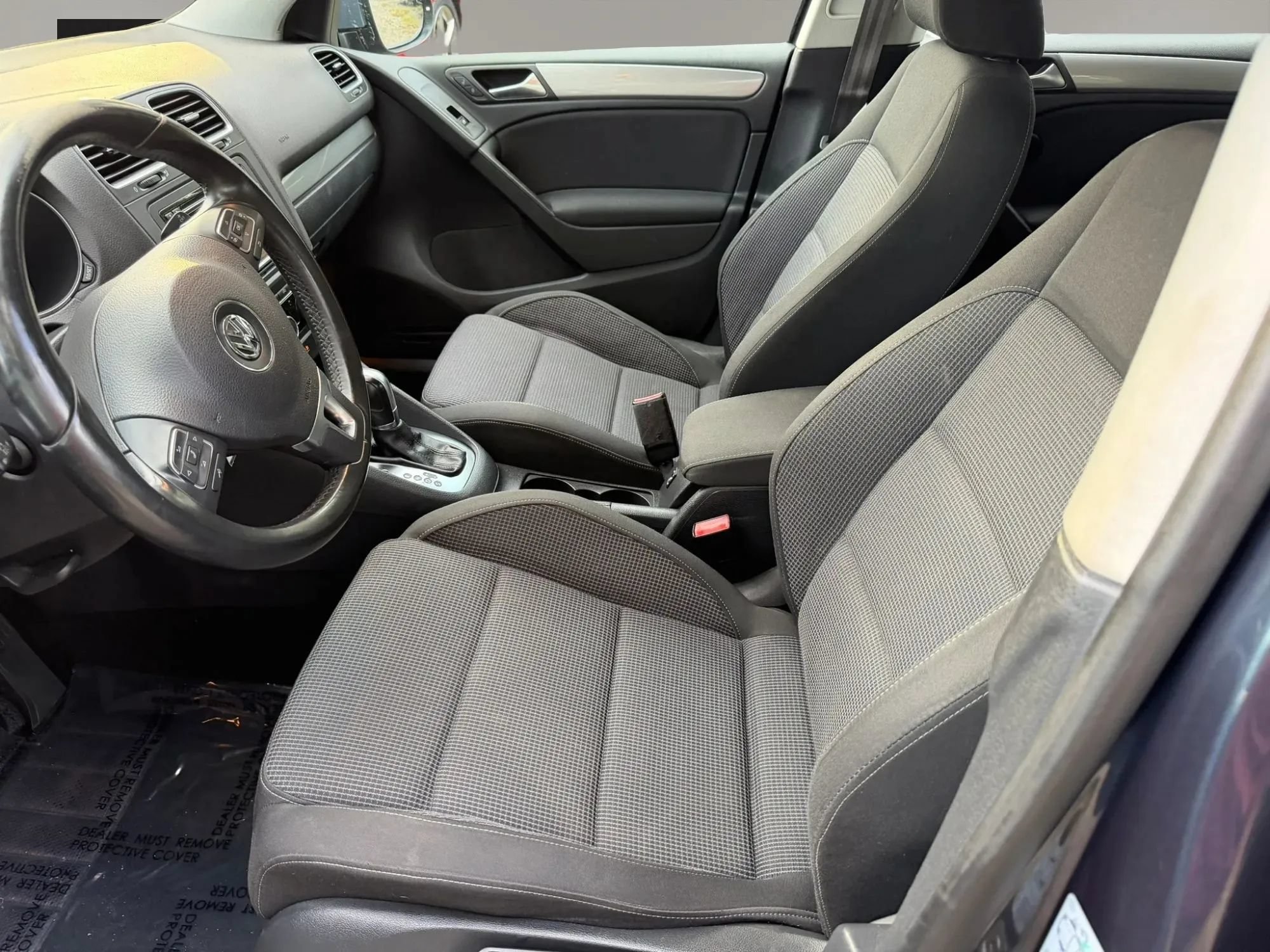 Used 2012 Volkswagen Golf TDI FWD image 7