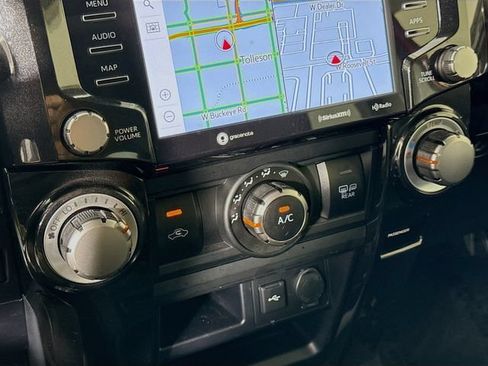 Certified 2020 Toyota 4Runner TRD Off-Road Premium w/ Moonroof Package AWD/4WD image 18