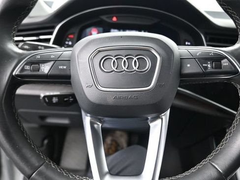 Used 2023 Audi Q8 Prestige AWD/4WD image 10