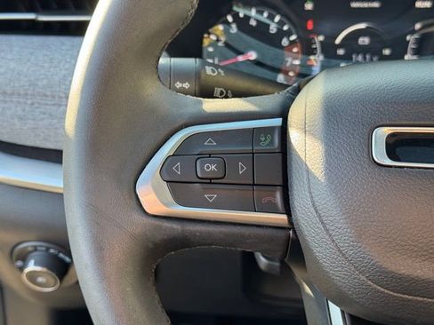 Used 2023 Jeep Compass Latitude w/ Sun and Sound Group image 28